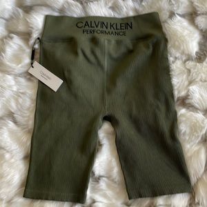 Calvin Klein Ribbed High-waist performance shorts